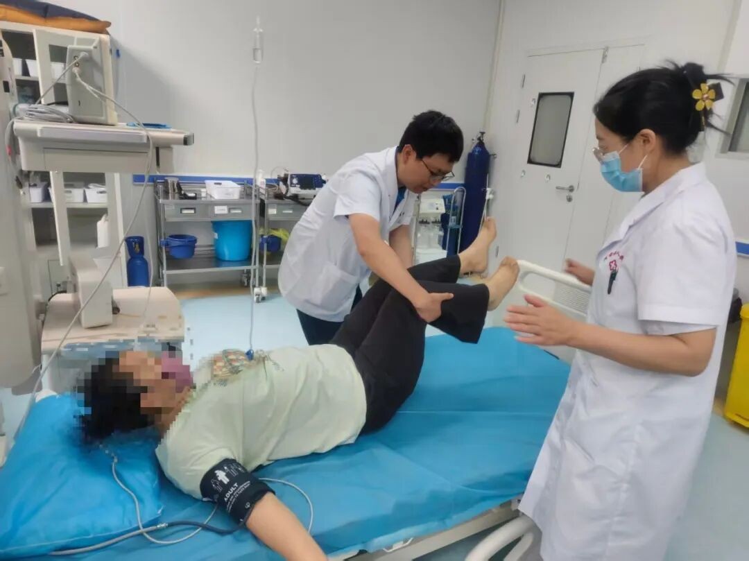梨园医院国家巡回医疗队成功救治急性脑卒中患者